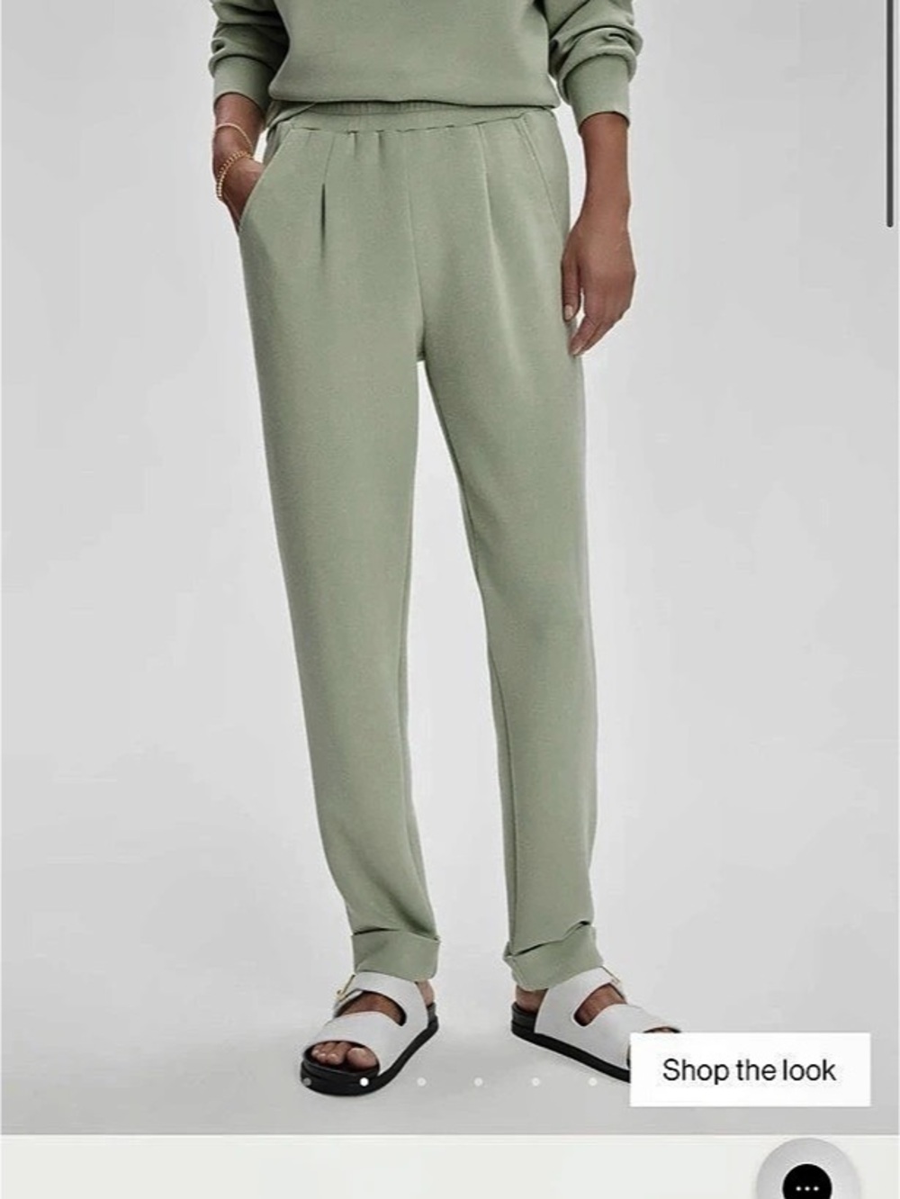 Varley The Rolled Cuff Pant 25" Ankle Pants in Green Like New